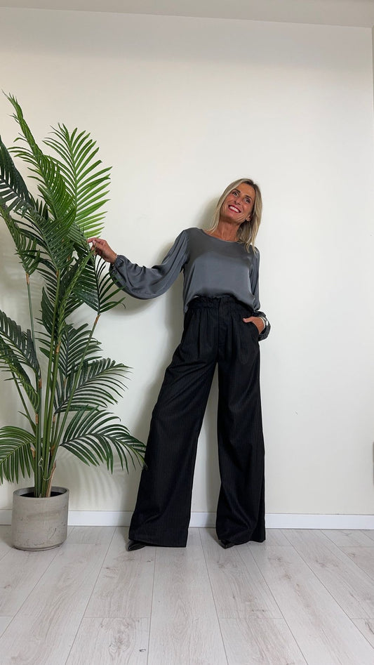 D'ELLE - 2124BS - BLUSA 100% VISCOSA MANICA AMPIA CON POLSI ELASTICATI STONDATI