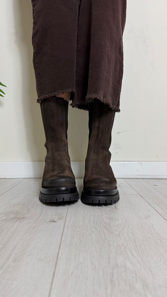 DIVINE FOLLIE - AIS65P48