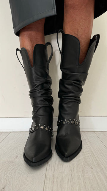 OVYE' - EFAN34VIT - TEXANO PELLE VITELLO  ARRICCIATO CON BORCHIE