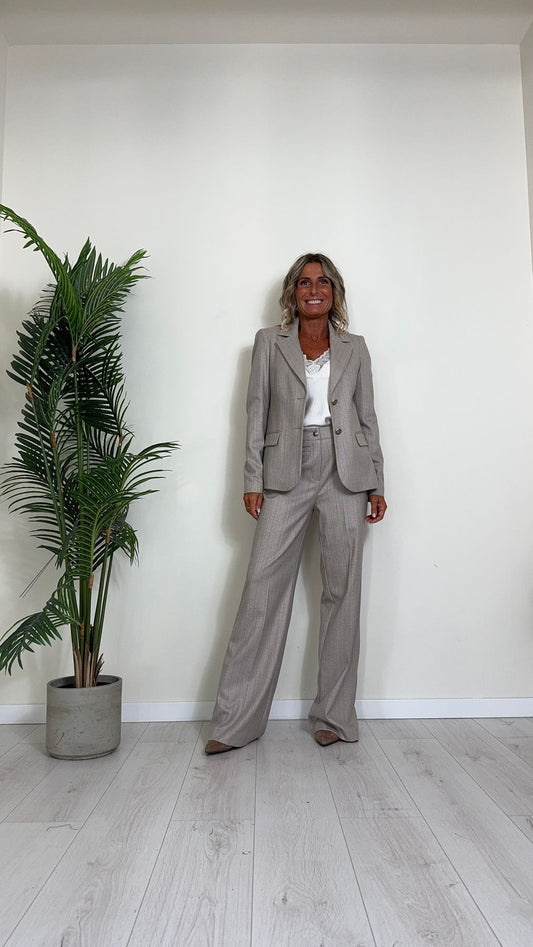 GIORGIA & JHONS - 60052FW24 - PANTALONE PALAZZO IN POLIVISCOSA, GESSATURA IN TINTA, FIT PANCIA PIATTA