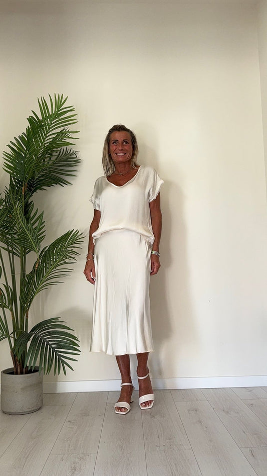 GIORGIA & JHONS - 60292SS24 - LONGUETTE 100%VISCOSA , TAGLIO SBIECO, ELASTICO VITA A SCOMPARSA