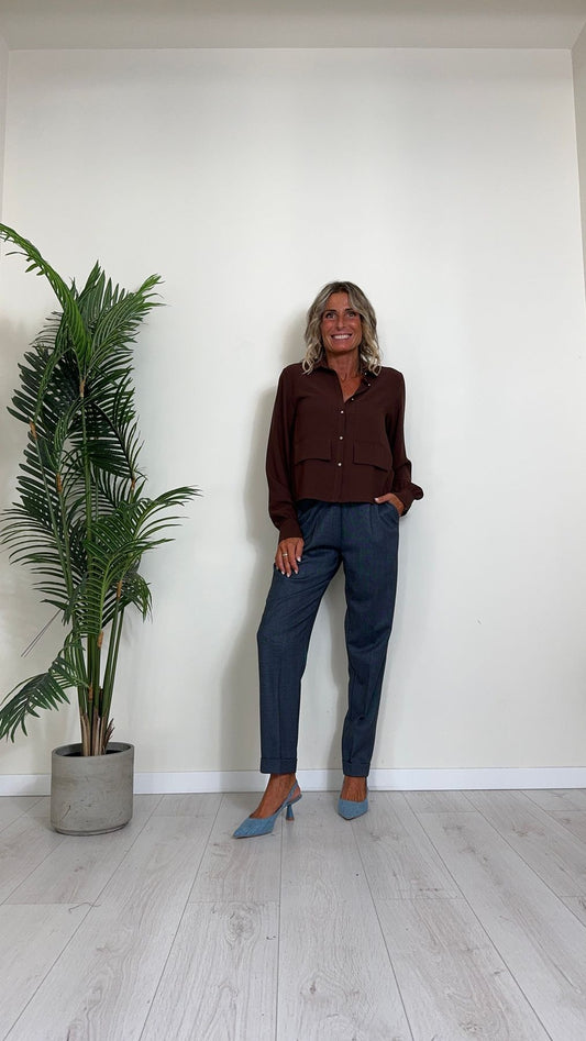 GIORGIA & JHONS - 60097FW24 - CAMICIA A SCATOLA CON TASCHE E BOTTONCINI DORATI