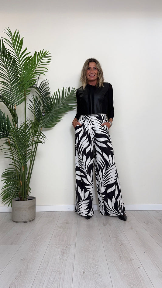 GIORGIA & JHONS - 60166SS25 - Giacca