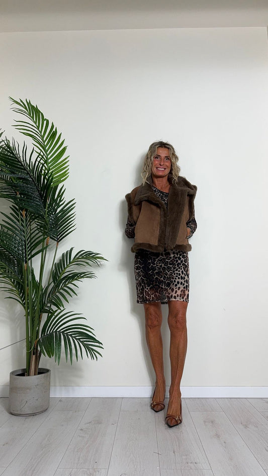 DAFNE - LC240198P59 - GILET ECO MONTONE CON ECO PELLICCIA, FIT AMPIO