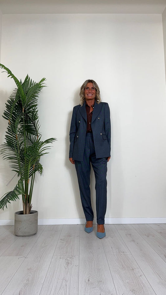 GIORGIA & JHONS - 60038FW24 - GIACCA POLIVISCOSA FINTO DOPPIO PETTO, BOTTONI MILITARY, FANTASIA SPINATA GESSATA