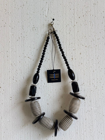 THRIPUNDRA - CO873P10 - Collana