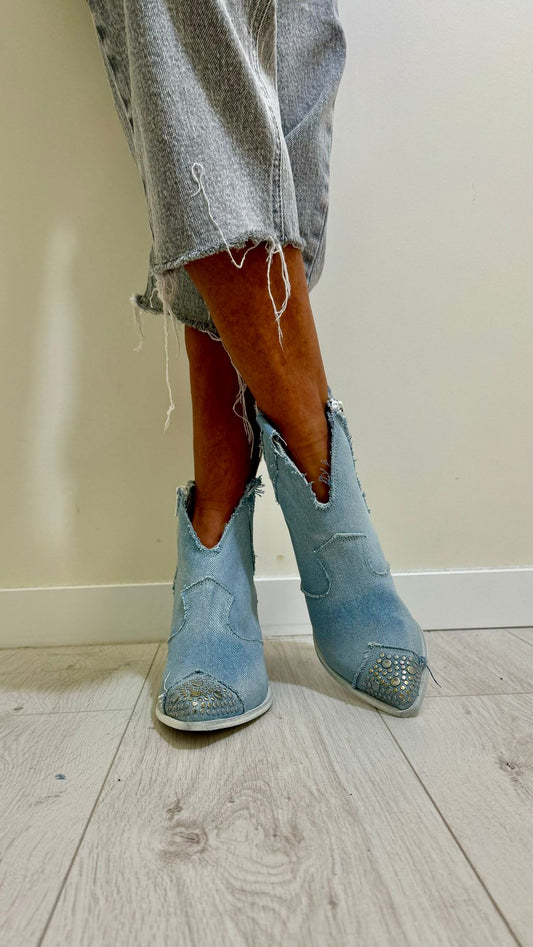 DIVINE FOLLIE - DFP107P58 - TEXANO DENIM CHIERO SLAVATO TACCO 9CM