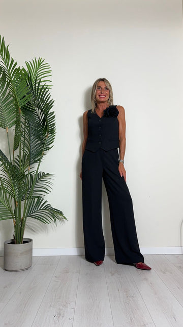 SUSYMIX - SM072A - COMPLETO GILET CON SPILLA A FIORE E PANTALONE FLUIDO