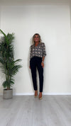 DAFNE - 3304P26 - PANTALONE A SIGARETTA IN TESSUTO TECNICO STRETCH, SOFT TOUCH,TASCHE A FILO