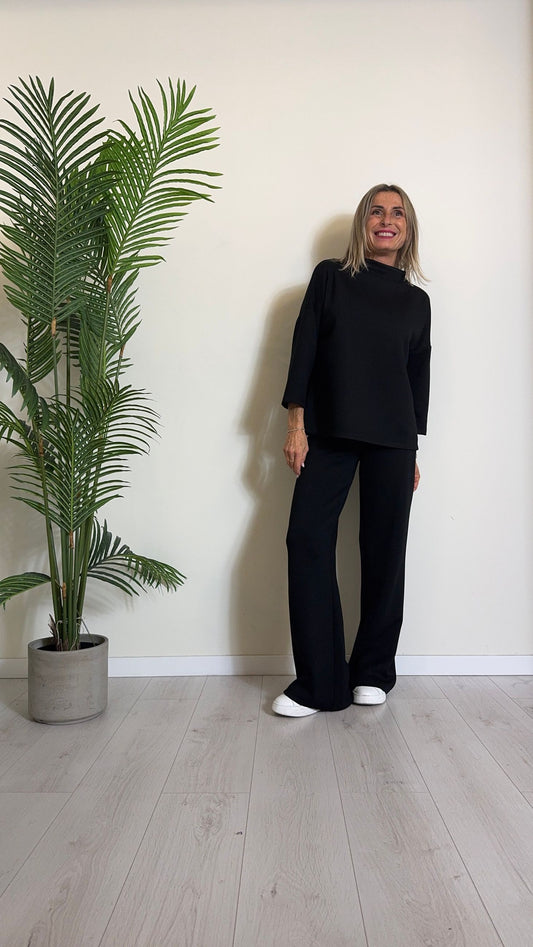 GIORGIA & JHONS - 60228FW24