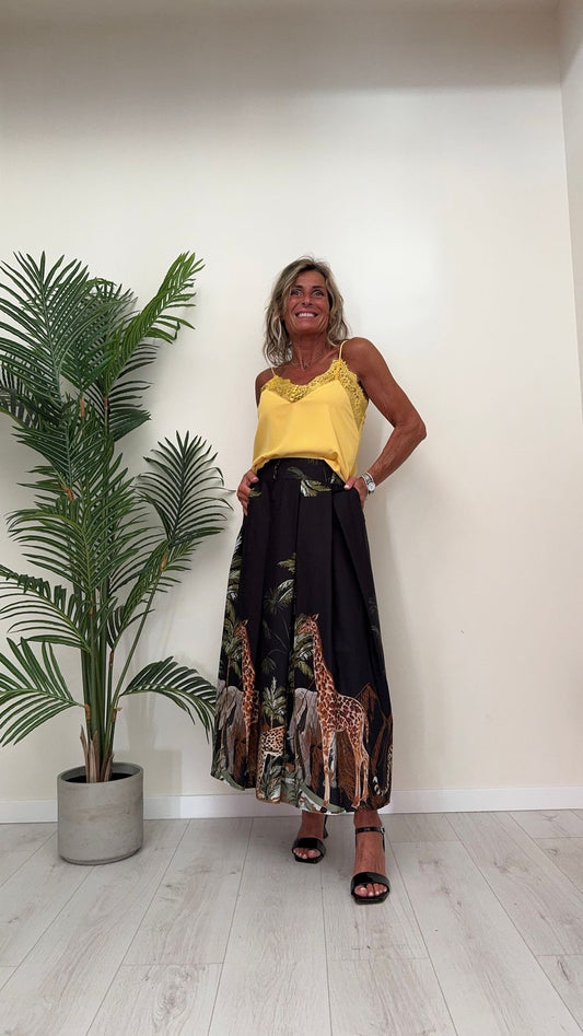 DAFNE - M61106P13 - TOP RASO CON PIZZO, BOTTONCINI RICOPERTI