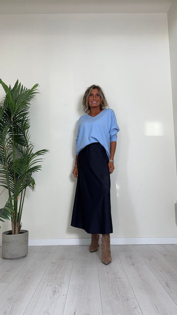 DAFNE - 2502P23 - MAGLIA IN VISCOSA CON SCOLLO A CUORE PUNTO CALATO