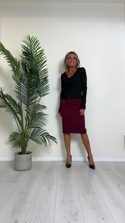 DAFNE - CHF7510P28 - COMPLETO IN PIZZO DI VISCOSA CON TOP CROPPED