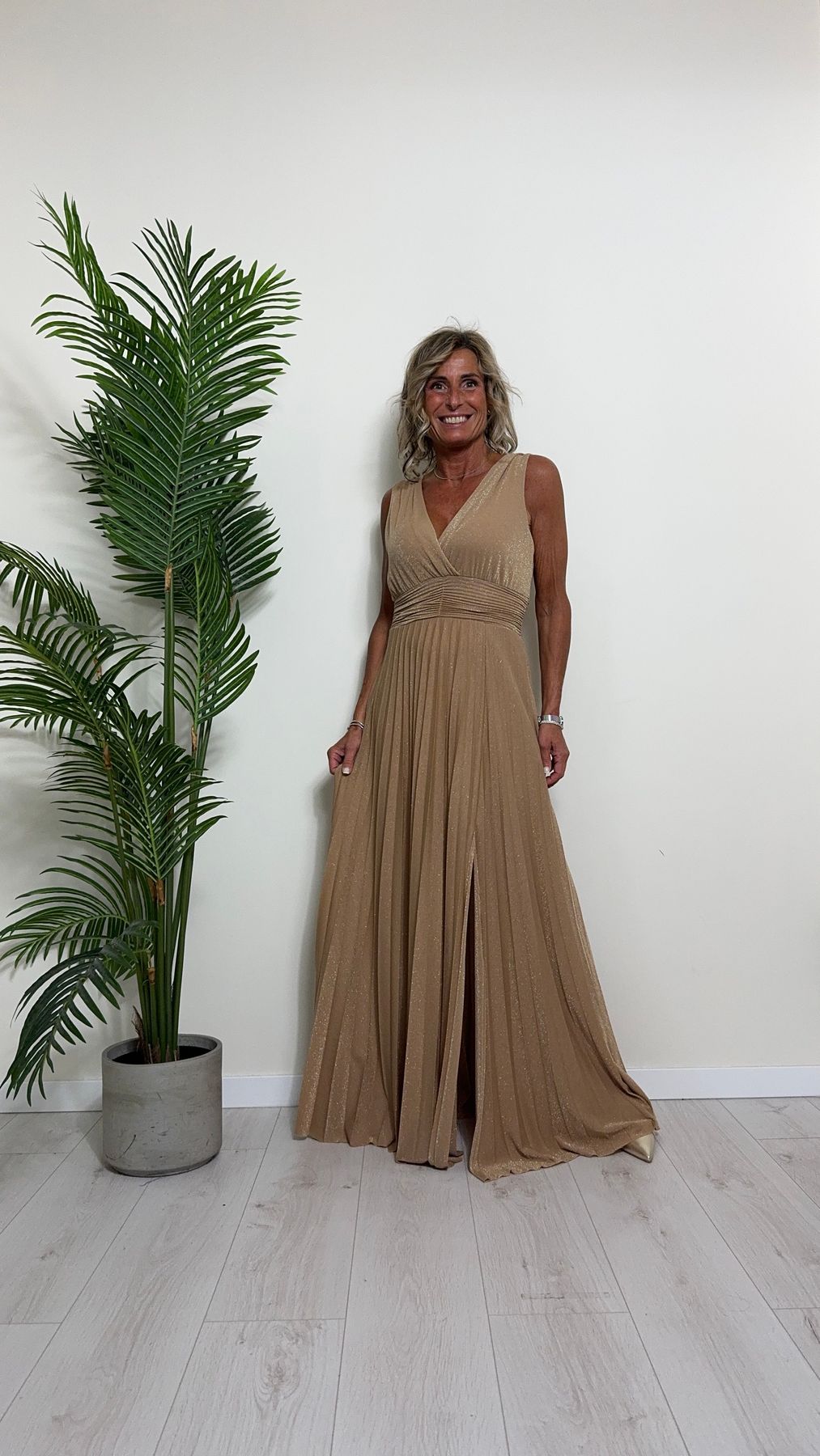 VICOLO TB2059 ABITO LUNGO STILE IMPERO PLISSEE LAME