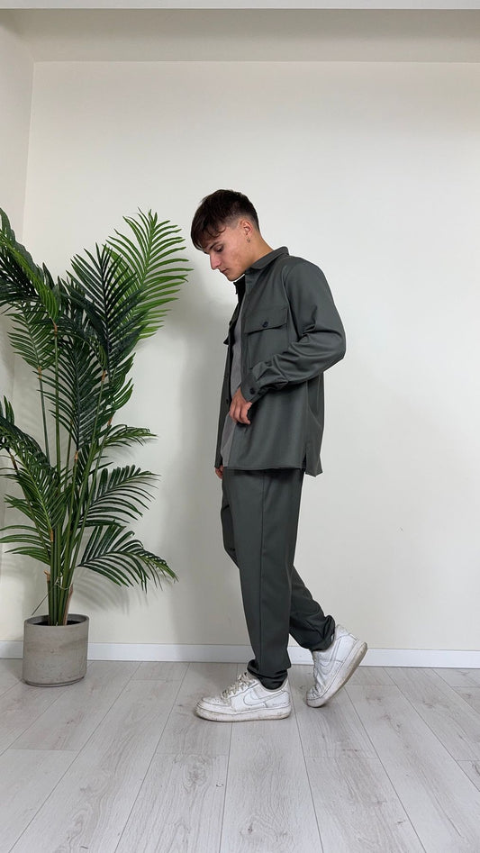 IMPERIAL - PB511BV - PANTALONE IN POLIVISCOSA CON PINCES E CATENA