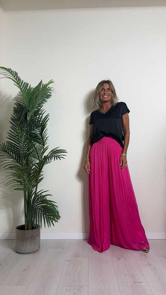 VICOLO - TB0039 - BLUSA VISCOSA, MANICA ALETTA, SCOLLO A V, STONDATA