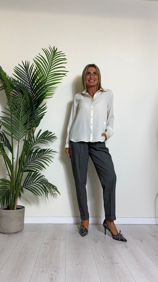 GIORGIA & JHONS - 60296FW24 - CAMICIA CREPE CON PROFILI, COLLETTO E POLSI IN RASO