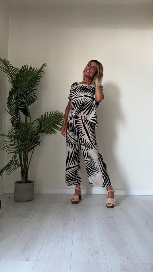 GIORGIA & JHONS - 60498SS24 - PANTALONE STAMPA AFRO, 100%VISCOSA, VITA ELASTICATA