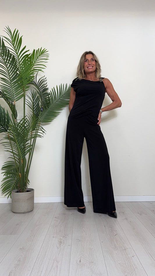 GIORGIA & JHONS - 60018SS25