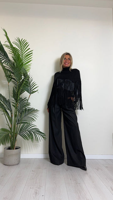 D'ELLE - AP66187 - CAPPA IN MAGLIA DI VISCOSA CON FRANGE ANNODATE