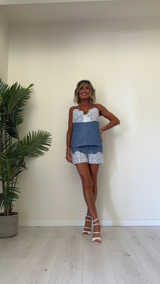 IMPERIAL - D9990042R - BERMUDA COTONE SIMIL DENIM CON APPLICAZIONE PIZZO