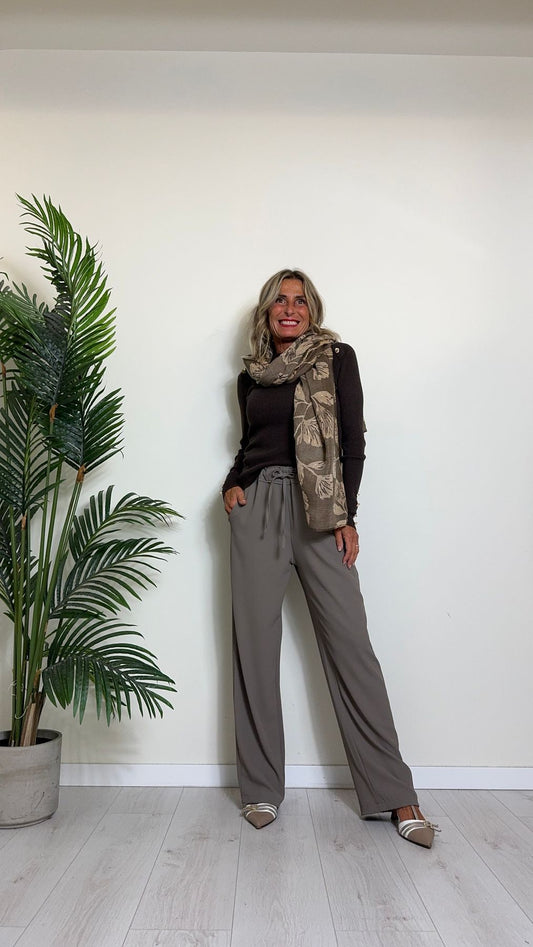 DAFNE - YF5984P9 - SCIARPONA STAMPA FIORI ORIENTALIU CON PENNELLATE DORATE