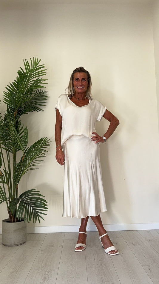 GIORGIA & JHONS - 60292SS24 - LONGUETTE 100%VISCOSA , TAGLIO SBIECO, ELASTICO VITA A SCOMPARSA