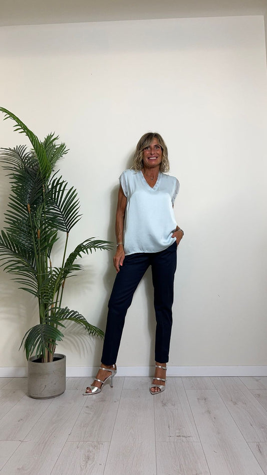VENTISEI - 826832P20 - BLUSA 70%VISCOSA 30%SETA PROFILO SCOLLO A V E MANICA ALETTA IN VOILE