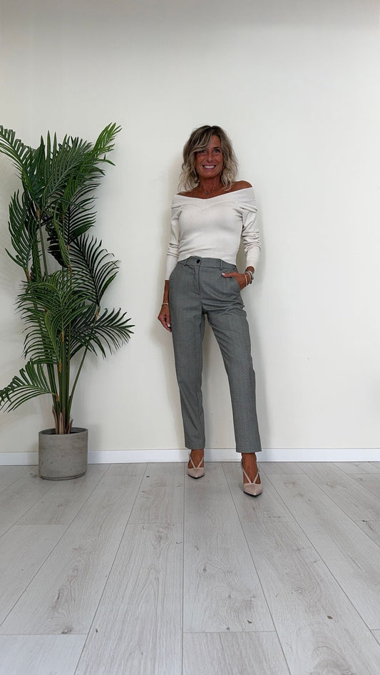 VICOLO - 77139S - MAGLIA VISCOSA CROPPED, MOTIVO SCOLLO A V COSTINE