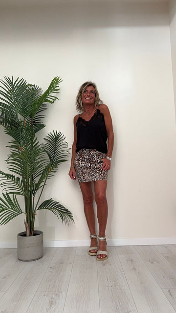 DAFNE - 8024P23 - GONNA MINI IN COTONE STAMPA ANIMALIER. A TUBINO CON TASCHE