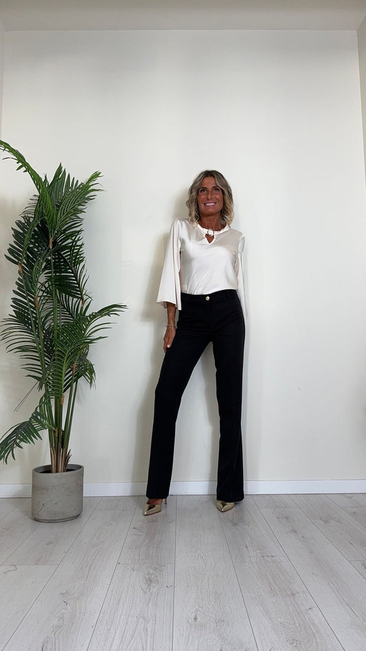 GIORGIA & JHONS - 60116FW24 - PANTALONE FLARE IN TESSUTO TECNICO