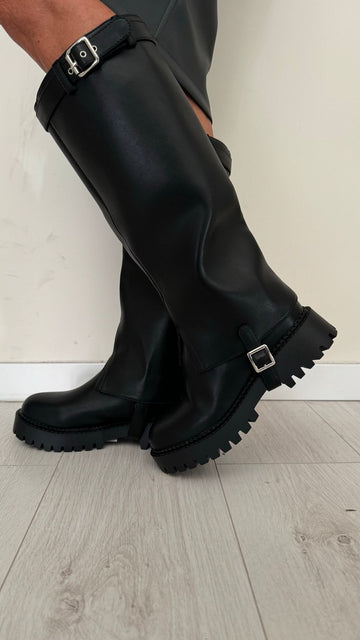 SUSYMIX - 507 - STIVALE CON GHETTA STACCABILE IN SIMIL PELLE