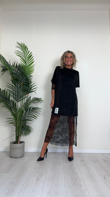 CELLOFUN - 2447A - ABITO CINIGLIA CON MANICHE E FONDO GONNA PIZZO CON SPACCO LATERALE ED ETICHETTA A VISTA