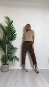 D'ELLE - A24P2020 - PANTALONE MACULA CON BANDA SEMILATERALE IN COTONE MANOPESCA