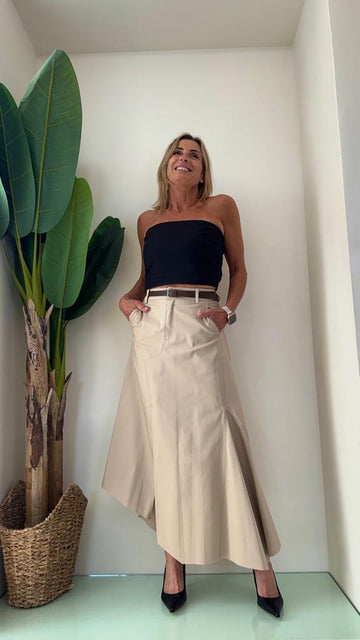 VICOLO - TE1417 - GONNA COTONE ASIMMETRICA CON SPACCO E CINTURA