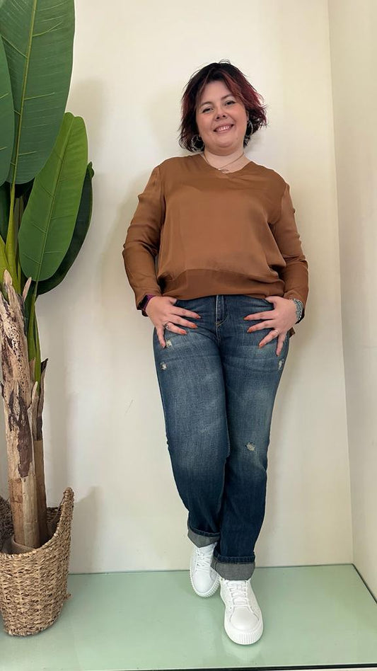 SUSYSTAR - ST22747BS - BLUSA SCOLLO A V FONDO CREPES