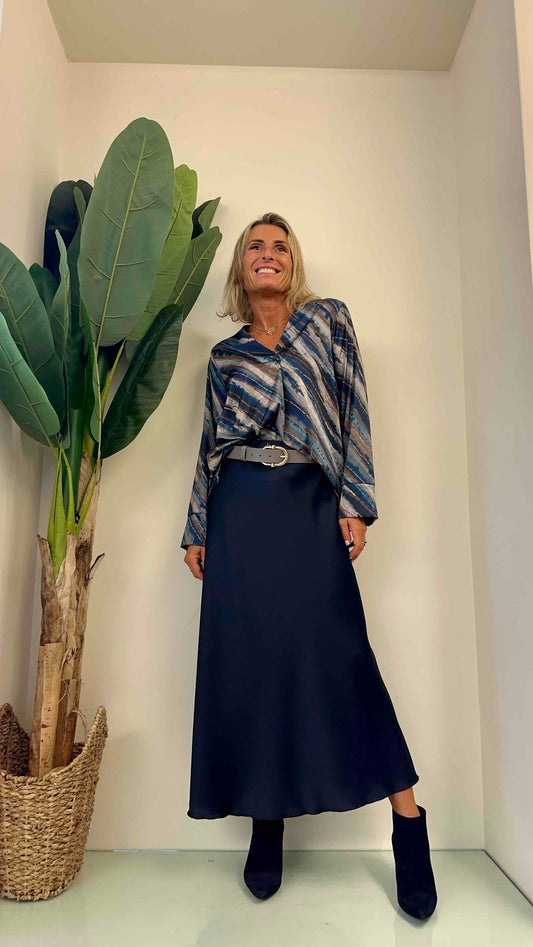 DAFNE - 5985P19 - BLUSA SCOLLO A V CON PIEGA CENTRALE