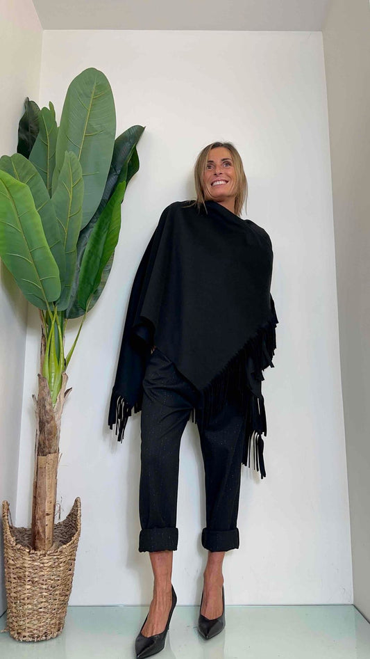 GIORGIA & JHONS - 60301FW23 - MANTELLA FRANGE TESSUTO TRAMA CAPPOTTO