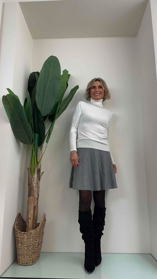 DAFNE - LU803P16 - MAGLIA DOLCEVITA VISCOSA COLLO PERLE E CRISTALLI