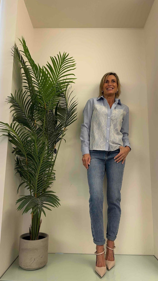 GIORGIA & JHONS - 60046SS24 - CAMICIA COTONE BACCHETTATA PIZZO SOVRAPPOSTO