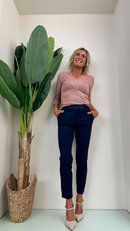 GIORGIA & JHONS - 60221FW23 - T-SHIRT VISCOSA DOPPIO SCOLLO A V PIZZO