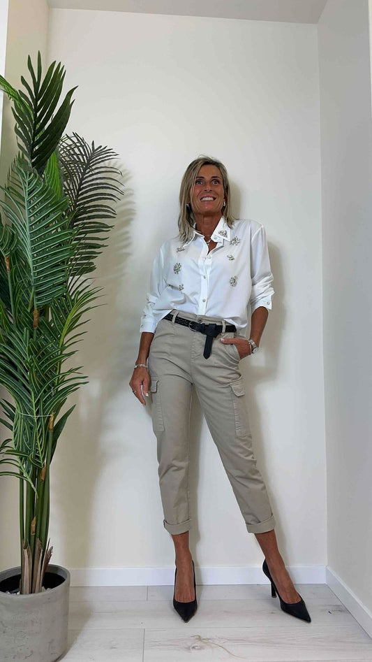 DAFNE - J2130P27 - CAMICIA 100%POPELINE DI COTONE, CRISTALLI CUCITI CON BOTTOI GIOIELLO