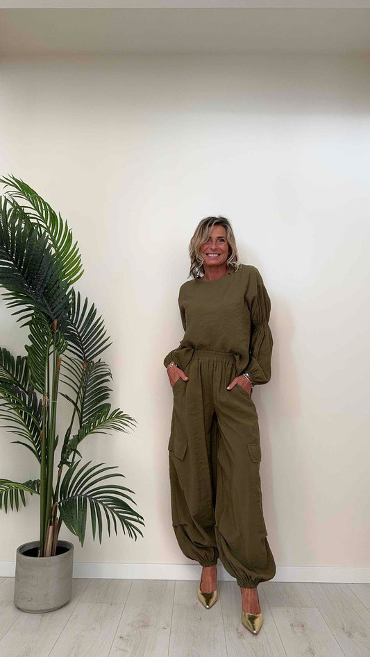 DAFNE - 47100P27 - BLUSA CUPRO MODAL CON MANICHE ARRICCIATE, FIT AMPIO