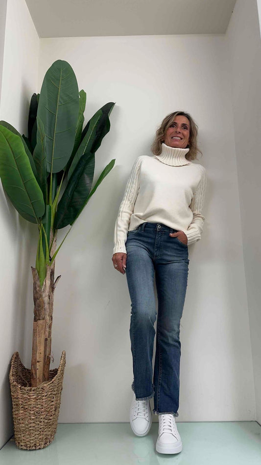 DAFNE - ZS1131P26 - MAGLIA DOLCEVITA MANICHE TRECCINE