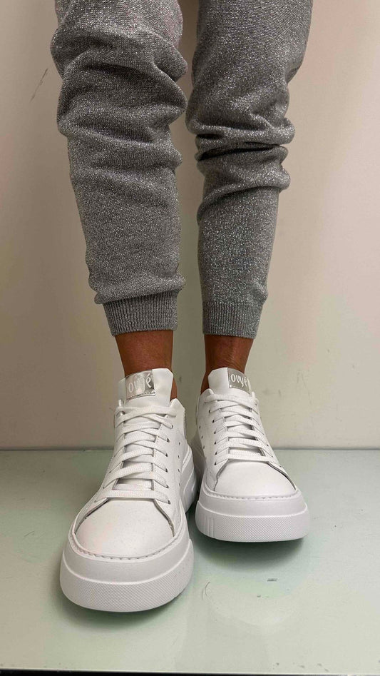 OVYE' - AM2390BVITP45 - SNEACKER VITELLO LAMINA ARGENTO