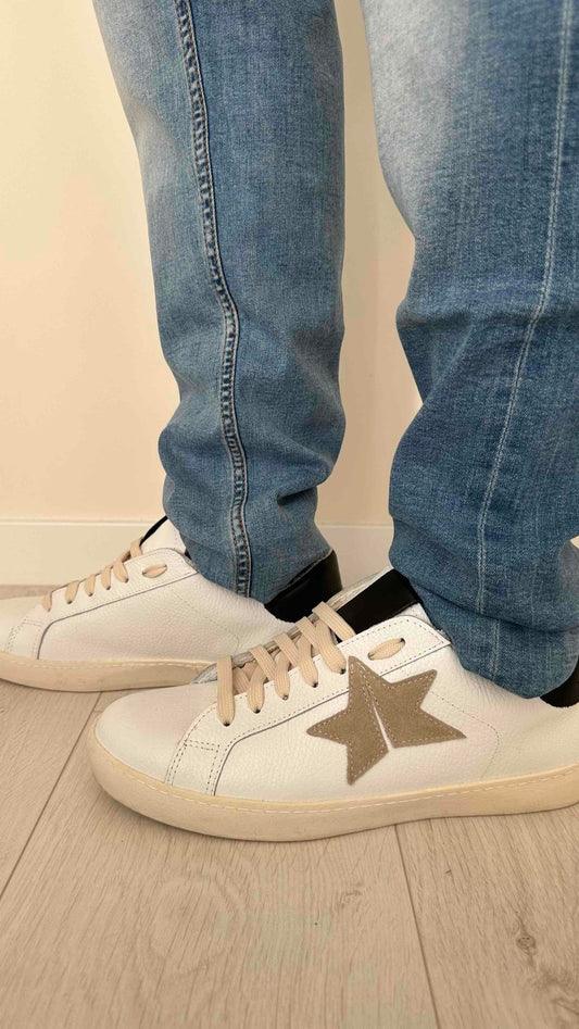 DIVINE FOLLIE - ST202P48SS24 - SNEACKER BOTTOLATO CON STELLA 100% PELLE MADE IN ITALY