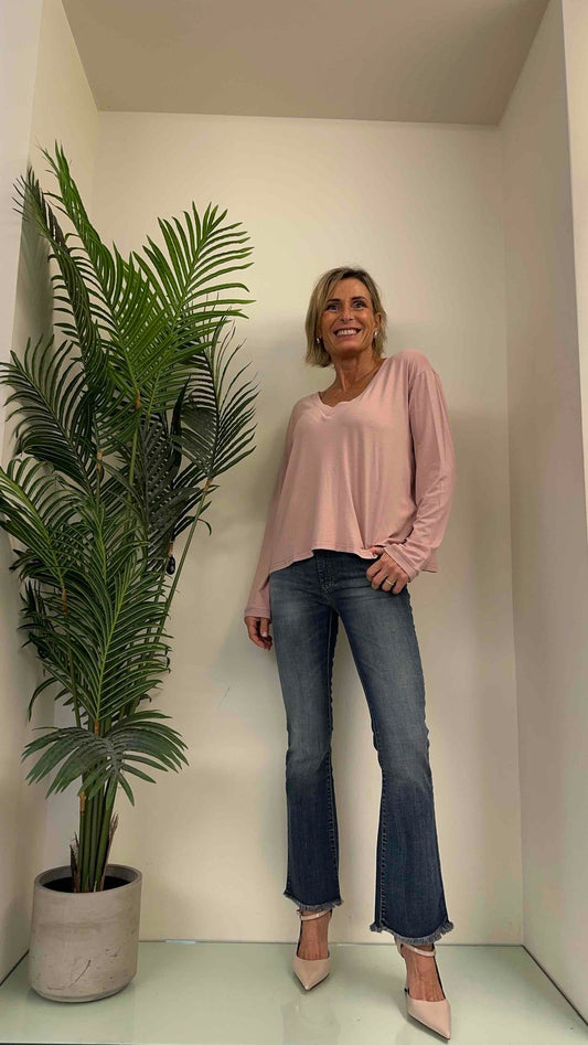 GIORGIA & JHONS - 60065SS24 - MAGLIA VISCOSA SCOLLO A V AMPIO, POLSI E SCOLLO CREPE