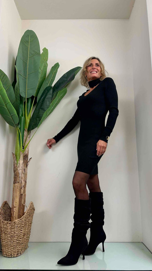 DAFNE - DZ93221P29 - ABITO VISCOSA SCOLLO "V" BOTTONI ORO POLSI