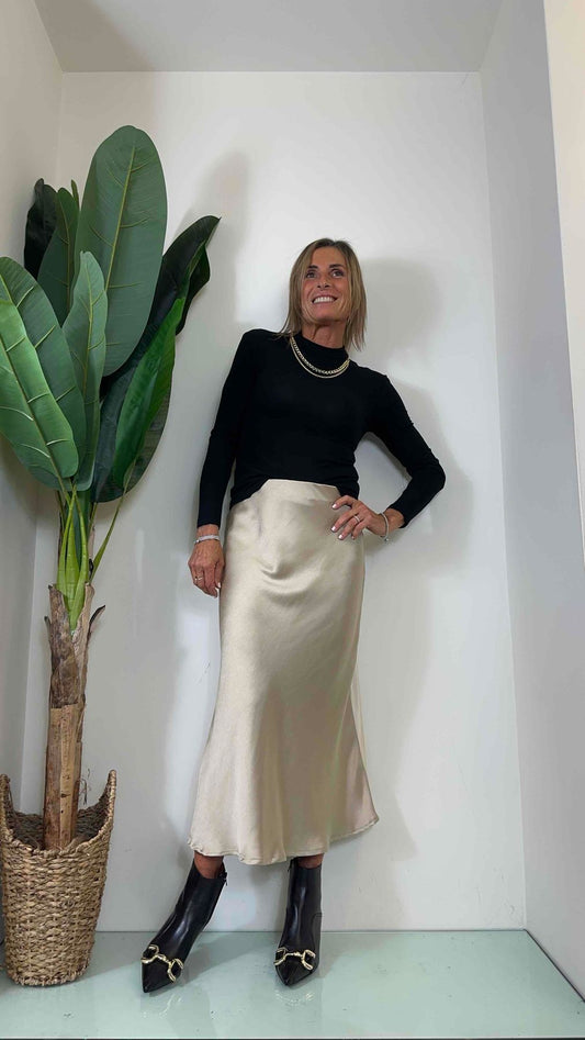 GIORGIA & JHONS - 60317FW23 - T-SHIRT PARICOLLO VISCOSA COSTINE COLLANA STACCABILE