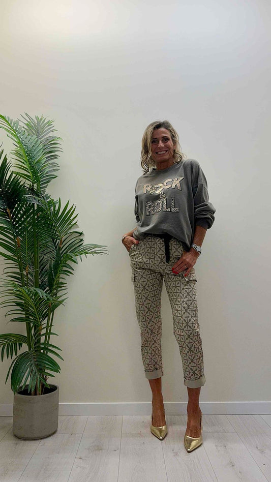 DAFNE - AZ05ROCKP28 - FELPA OVER STONE WASHED CON STAMPA ROCK